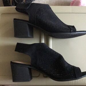 Sonoma Vitalize Woman’s Ortholite Shoes Black Hook Loop Closure Size 8.5